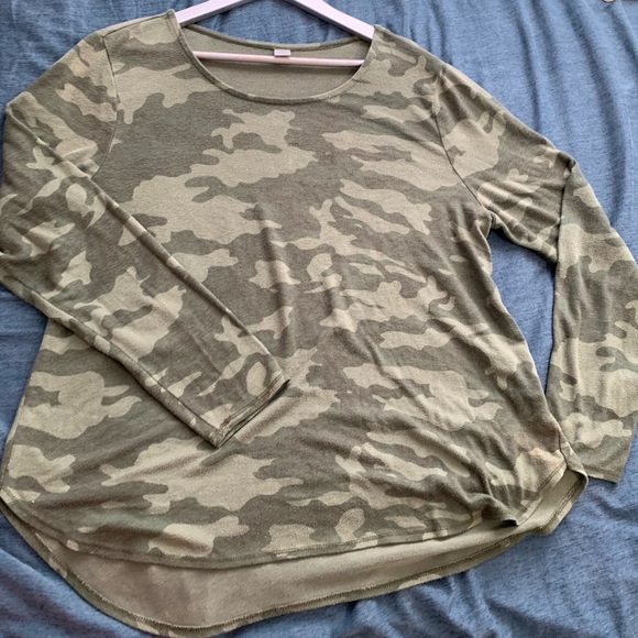 Woman’s Long-sleeve Shirt - Picture 3 of 3